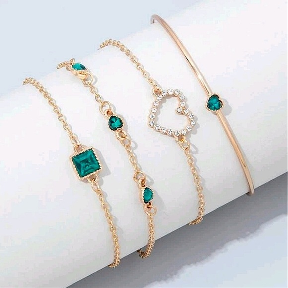 Emerald Green Bracelet Set - Picture 4 of 5